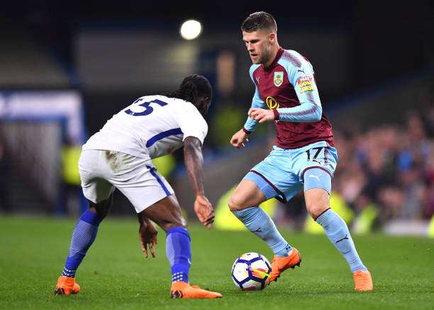 他的敏捷速 他的敏捷速