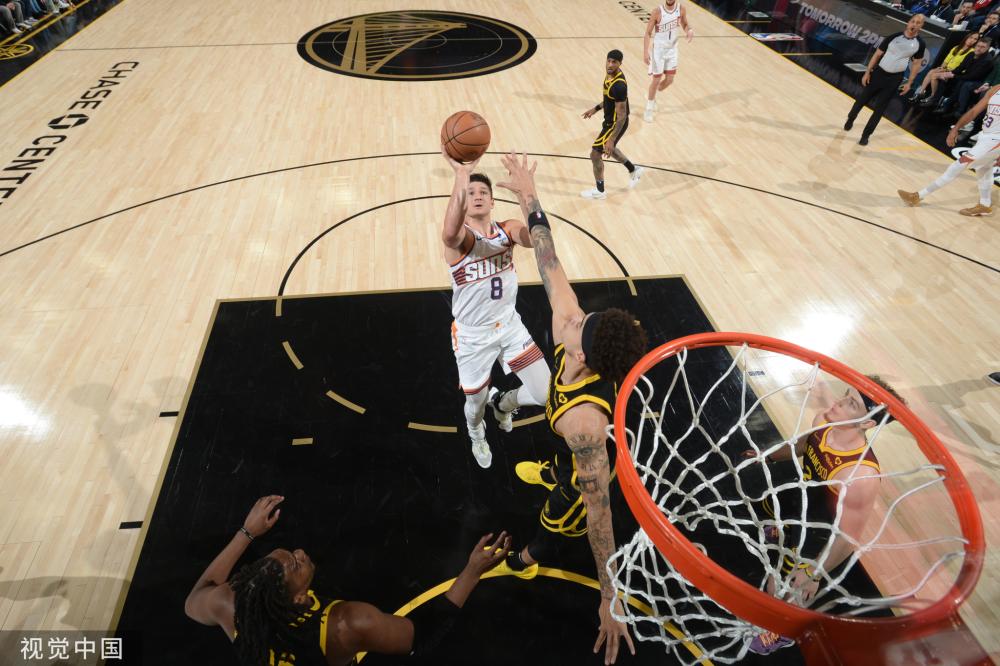 灯光像极了 灯光像极了