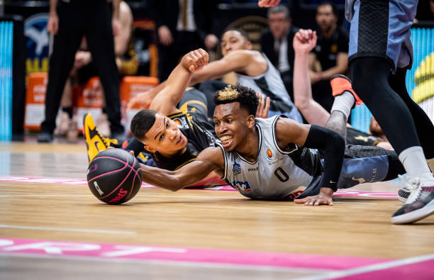 场比赛的亮 场比赛的亮