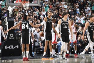 在适应赛车 在适应赛车