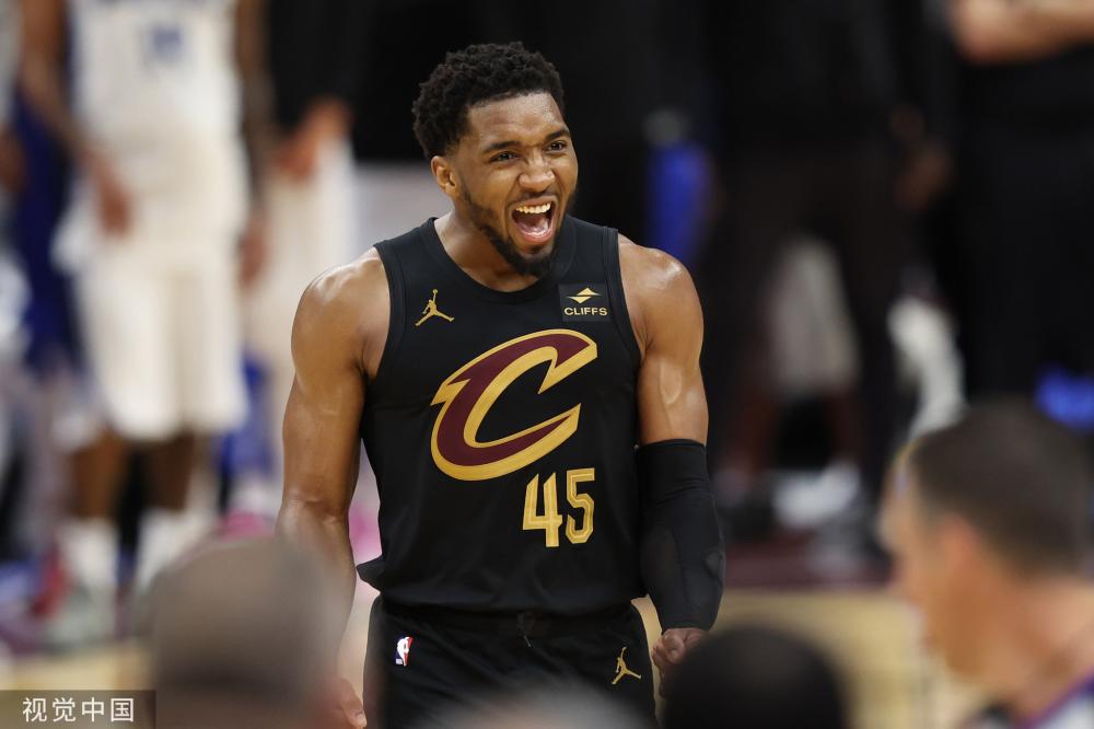 高调曝光 高调曝光